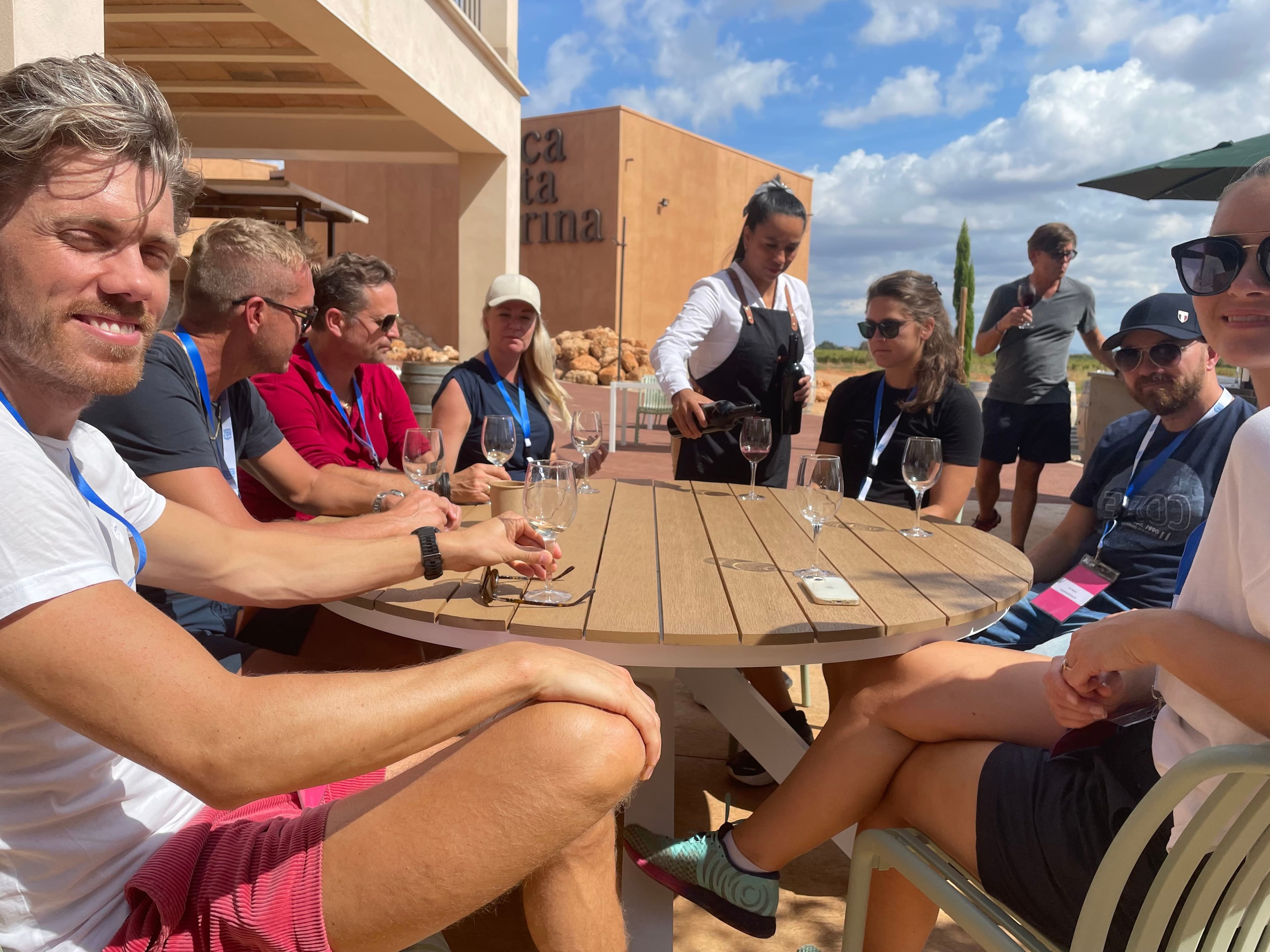 Corporate Opus Events Table